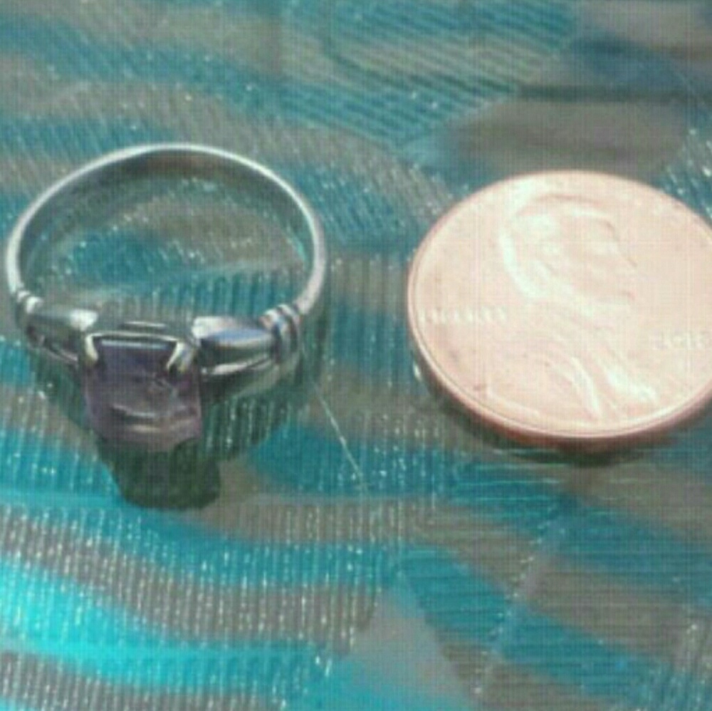 Beautiful Ring with stone